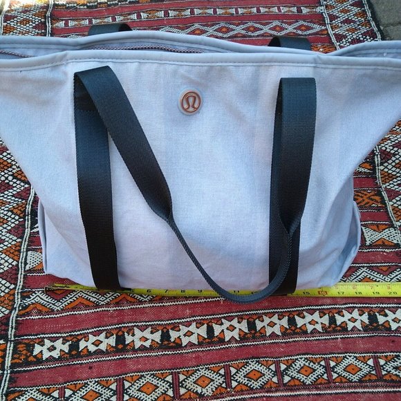 lululemon athletica Handbags - Lululemon life's a Beach/ Tote  Blue